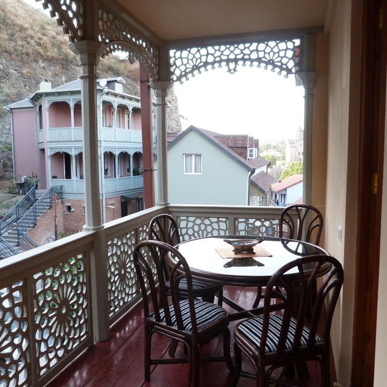 Anano Apartment On Botanikuri 트빌리시 객실 사진