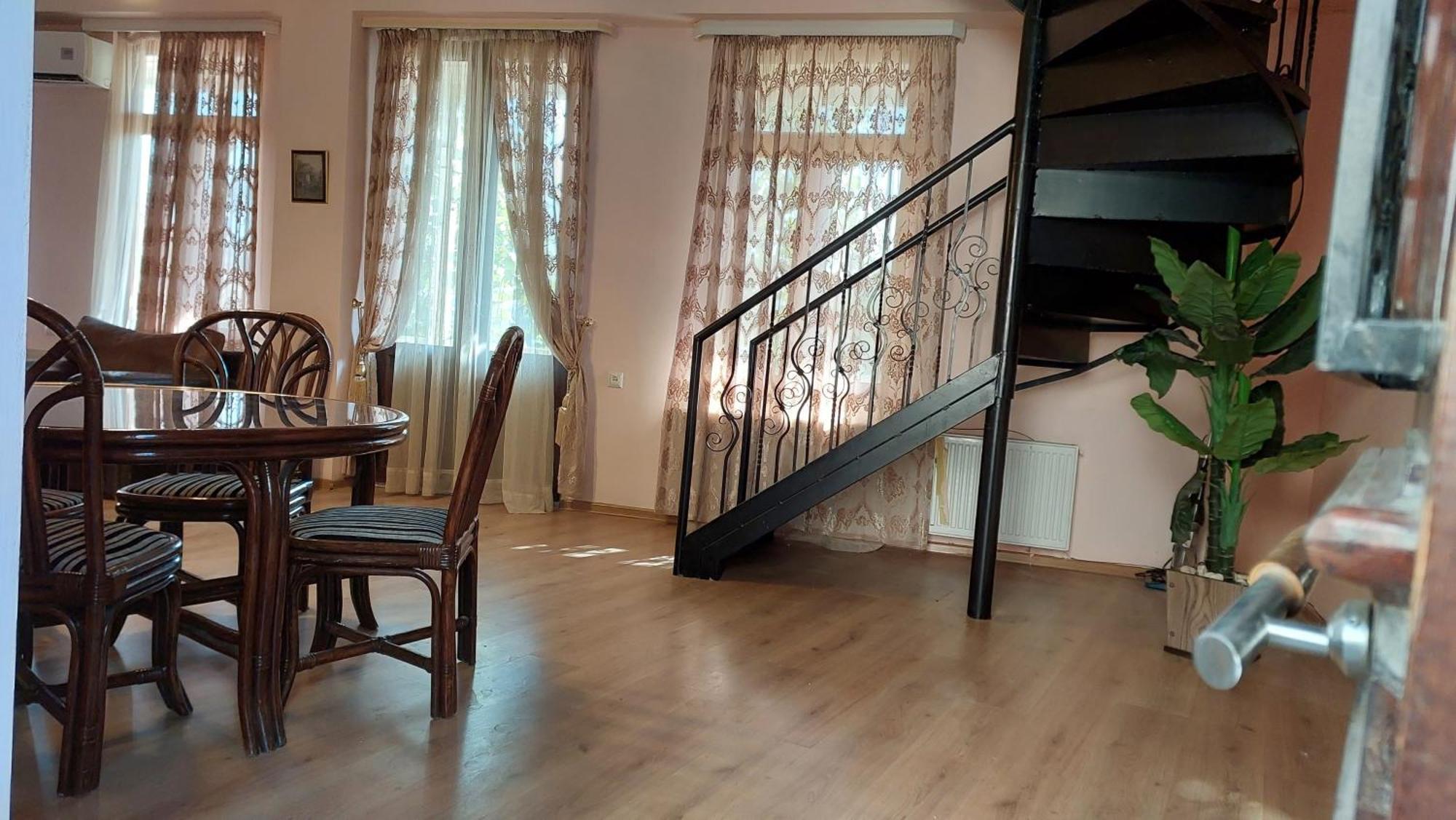 Anano Apartment On Botanikuri 트빌리시 외부 사진